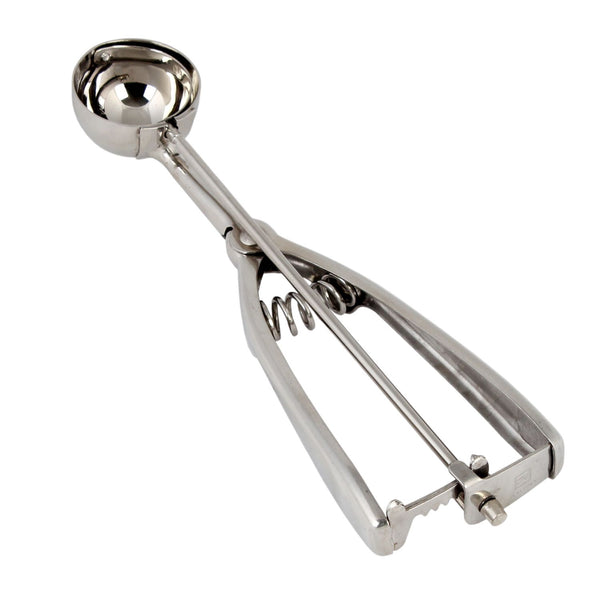 Thunder 5/8 oz, No. 60, 8-1/4" x 2-3/8" x 1-1/4", Bowl Diameter 1-1/2", Ambidextrous Scoop, Stainless Steel 18/8, 304 Material, Twin Grip Handle, Each