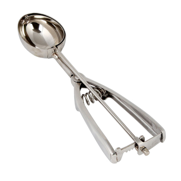 Thunder 1-1/2 oz, 9-1/8" x 2-3/8" x 1-1/8", Bowl Diameter 1-7/8" x 2-1/2", Oval Shape Ambidextrous Scoop, Stainless Steel 18/8, 304 Material, Twin Grip Handle, Each